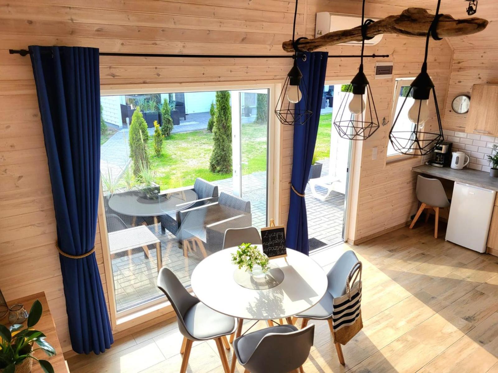 Domki Apartamentowe Rozgwiazdy 20 ยารอสวาเวียซ ภายนอก รูปภาพ